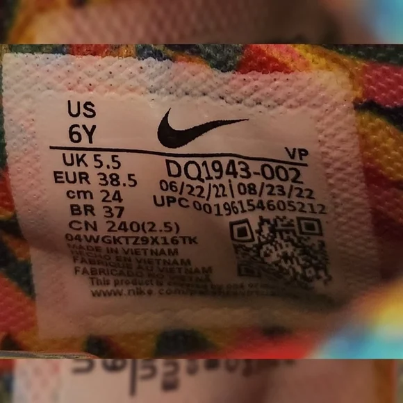 Nike Giannis Immortality 2 Low Kaleidoscope Youth Size 6- DQ1943-002 - Picture 8 of 10